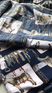 Vải Lụa Đũi Pha Họa Tiết Khổ 1m45 - Hơi Đơ Co Giãn Nhẹ 2 Chiều - May Áo Kiểu Quần Đùi Quần Cụt