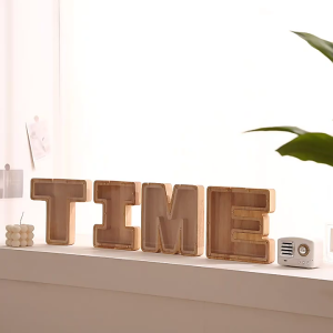 กระปุกออมสิน ออมสิน กระปุกออมสินไม้ รูปตัวอักษรภาษาอังกฤษ26 ตัว ของแต่งห้อง ของตกแต่งคริสมาสต์