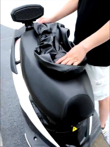 AOZI Waterproof Motorcycle Seat Cover Carbon Fibre Motor Seat Cover Scooter Seats Cushion Sunproof Moto Pad Protector Mat Dustproof Seat for Yamaha Honda Kawasaki BMW Suzuki