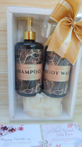 Hampers Gift Box Souvenir Kado Hadiah Ulang Tahun Wisuda Pernikahan Lebaran