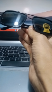 Kacamata hitam anti silau lensa kaca tampilan trendy dan sporty frame halus nyaman dipakai