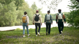 WATERFLY กระเป๋าเป้สะพายหลัง12L ขนาดเล็กน้ำหนักเบากระเป๋าเป้สะพายหลังขนาดเล็กน้ำหนักเบากระเป๋าเดย์แพคสายรัดหน้าอกกระเป๋าวันกะทัดรัดสำหรับการเดินทางกลางแจ้งเดินตั้งแคมป์ปีนเขาผู้หญิงผู้ชายวัยรุ่นเด็กหญิงเด็กชาย