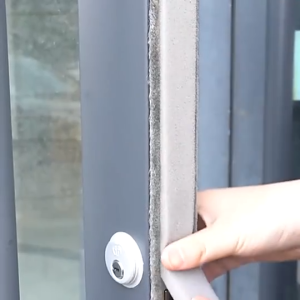 READY STOCK Door Window Sealing Strip Sliding Window Doorway Soundproof Self-adhesive Embedded Sponge Strip Baris Segel密封条