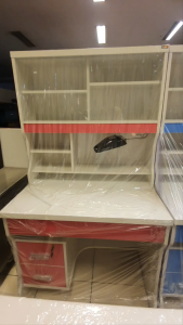 ส่งฟรี โต๊ะเขียนหนังสือ/โต๊ะทำงานมีตู้ใส่ของและโคมไฟในตัว ใบใหญ่สูง160ซม✅️ส่งเฉพาะกทมปริมณฑล ❌️ตจว.ไม่ได้จัดส่ง