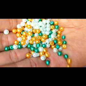 Mutiara sintetis berat manik mote kombinasi gradasi warna ukuran 4 mm/10 gram kurleb 90 butir