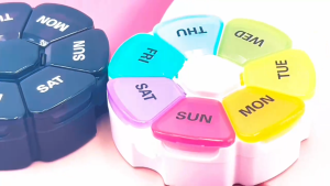 7+1=8 Days Pill Dispenser Container Travel Organizer Portable Medicine Organiser Tablet Holder Pill Case Pill Box