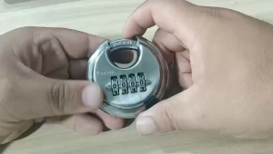 Original Padlock Locks Padlock Anti-Theft Combination Padlock 4 Digit Code Disc Padlock For Door Locker