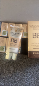Kem Nền Chống Nắng 3in1 3W Clinic Collagen & Luxury Gold BB Cream SPF 50+/PA+++ 50ml