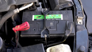 Top Post Knife Blade Master Switch 12V 24V Battery Disconnect Switch for Auto Car RV-Marine Boat Truck Vehicle Battery Cut Off Shut Off Switch New Style Battery Power-off