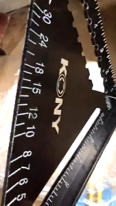 ราคาถูก ฉากวัดไม้สามเหลี่ยม SPEED SQUARE 12นิ้ว ผลิตจากวัสดุอลูมิเนียมอย่างดี แข็งแรงทนทาน