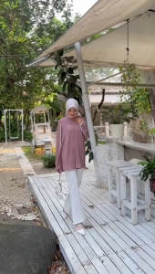 Baju kemeja atasan wanita Arzha Blouse