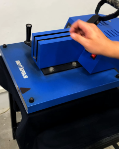 Desain Kaos Keren - Janganlah Sombong - Kaos Islami - Bahan Combed 20s Tebal Lembut dan Nyaman Standar Kaos Distro