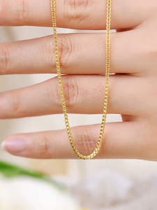 สำอางเสริมคอทองคำแท้ ครึ่งสลึง (ลายโซ่กล่อง) หนัก 1.9 กรัม ทองคำแท้ 96.5%, สร้อยทอง 18k แท้, ขายได้ จำนำได้ มีใบรับประกัน