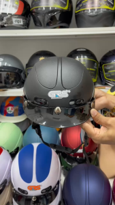 Mũ Bảo Hiểm 102 GRS Màu Xám Xi Măng/Bảo Hành 12 Tháng