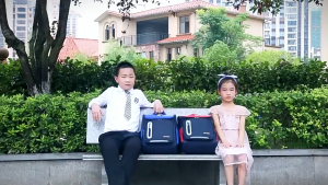 Grade 3-6 Spine Protection to Reduce the Burden on Boys and Girls Logo Reflective Space School Bags