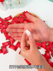 1pc ผ้าขนหนูบีบอัดแบบใช้แล้วทิ้ง ผ้าเช็ดหน้า ผ้าขนหนูบีบอัดการเดินทางแบบพกพา ผ้าขนหนูอัดเม็ด  ผ้าเช็ดตัว G2640