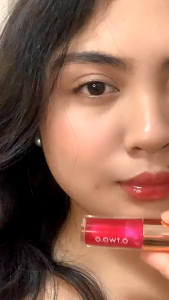 O.TWO.O Lip Oil Lipbalm Highly Moisturizing Repair Lip Gloss Lip Muscles Reduce Lip Lines Lightweight Makeup