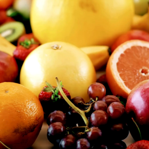 SUBSCRIPTION: WEEKLY SURPRISE PACKAGE (4 x WEEKLY DELIVIRIES) IMPORTED FROM OVERSEAS - PACK OF 5 VARIETIES - ISTANA ROYAL FRUITS