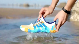 Sepatu Pantai Sepatu Surfing Wanita Sepatu Renang Pria Anti Karang Sepatu Diving Sepatu Rafting Yoga Sepatu Hiking Sepatu Tracing Sepatu Sepatu Mancing Water Shoes