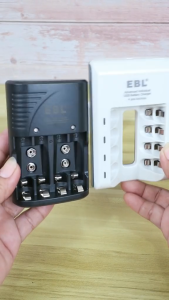 EBL LN-6907 4-Bay Smart Battery Charger with LCD Indicator Screen Individually Controlled Quick Charging Slots and Intelligent Overcurrent Protection (4 slots charger) for AA AAA Ni-MH Ni-CD Rechargeable Batteries Fast Charging Power Station VMI Direct