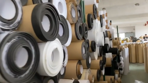 เทปฟองน้ำ เทปโฟม EVA กันเสียงสําหรับติดประตูหน้าต่าง เทปหน้าเดียว EVA foam tape เทปโฟมติดลำโพง ซีลกันรั่วตู้ลำโพงDIY กันกระแทก เทปโฟมสีดำ โฟมหน้าเดียว