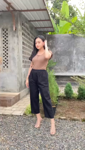 Kulot Highwaist Wanita Dewasa 7/9 Jumbo BB 80Kg Celana Harem Uniqlo Willow Ankle Pants Twill Street