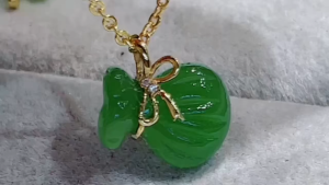 Montagne Jewelry 18k Pure Gold Necklace Diamond Inset Fine Jewellery 12×9.5mm Natural Grade A Green Jade Pendant Necklace