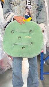 Dekorasi Ruangan dengan Bantalan Kursi Sofa Kantor & Bantal Duduk Kartun