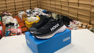 รองเท้าวิ่ง HO--KA BONDI X - Running Shoes สีดำ การันตีคุณภาพ พร้อมส่ง