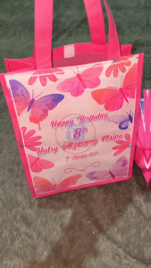 (60 PCS) TAS ULTAH CUSTOM PALING MURAH / GOODIE BAG CUSTOM TERMURAH / Tas Souvenir ultah goodie bag ulang tahun murah tas muat snack ultah gratis nama dan fototas ulang tahun anak Goodie bag ulang tahun anak muat snacck tas ultah free desain