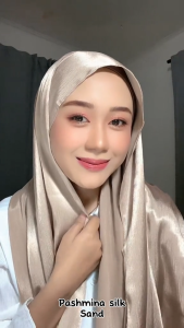 Labana Hijab Pashmina Silk Cradenzahijab: Hijab Pashmina Nyaman & Elegan