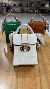 CSONLINEMALL New Popular Mobile Phone Bag PU Leather Small Portable Shoulder Messenger Bag Square Bag