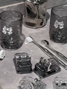 ThorCo Toothbrush Rack Glacier Pattern Non Punching Toothbrush Rack Wall Mount Toothbrush Holder  Self-Adhesive Toothbrush Holder