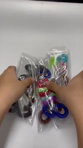 100 อัน 120 บาท หนังยางมัดผมของเด็กและผู้ใหญ่ ขายส่ง B