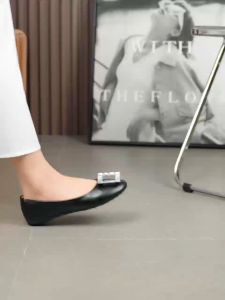 BX15 New Flat Shoes for Women