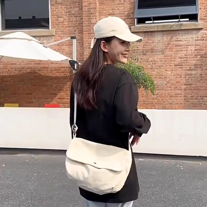 Sling Bag Tas Selempang Canvas Classic Unisex Wanita Pria Casual