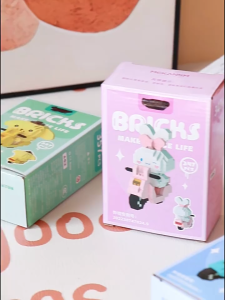 Mainan Anak Perempuan Bricks Kuromi Mini DIY karakter kartun Sanrio Blok Bangunan