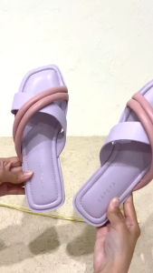 Sandal Wanita Teplek Silang Size 36 - 40 Sendal Slop Empuk Flat Cewek Cream Perempuan Kekinian