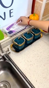 HỘP GĂNG TAY SIÊU DAI NILON Victoria Bay (vỏ Tím)