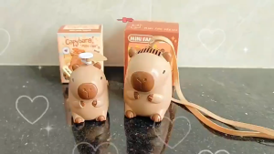 Capybara USB Portable Mini Fan