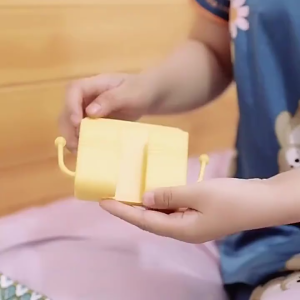 Kệ Dán Tường Để Điều Khiển Từ Xa Chất Liệu Nhựa Không Cần Khoan Hộp Đế Để Điện Thoại Có Quai Móc 2 Bên Treo Đồ Đa Năng