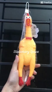 SS Mainan Ayam Karet Teriak Screaming Chicken Shrilling Size M Squeaky