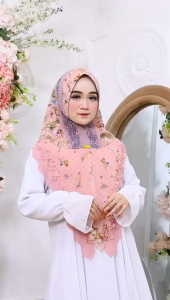Hijab instan Desvika dc 688 by Desvika