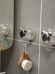 ตะขอแขวนสูญญากาศ ลายหมี ตะขอแขวน ดูดสูญญากาศ ติดแน่น รับน้ำหนักได้เยอะ ไม่ต้องใช้กาว ติดซ้ำได้ สำหรับห้องน้ำ ห้องครัว