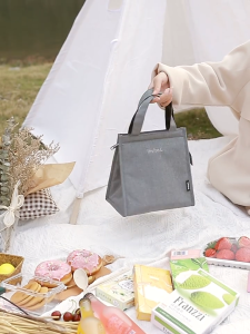 Lunch bag Tas lunch box Tas bekal makanan Tas bekal besar Tas bekal murah  Tas frozen food Lunch bag Lunch bag besar Lunch bag cooler Tas lunch box anak