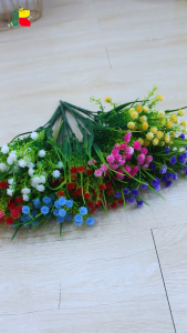 Hiasan Rumput Plastik & Bunga Baby Breath: Dekorasi Interior Rumah Menawan