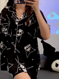 Bộ đồ ngủ vải lụa thời trang cao cấp 2025