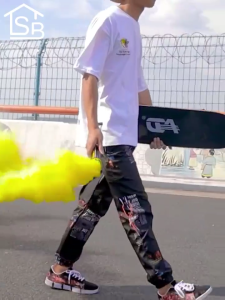 Random Color Full Set Skateboard High-Quality Four-Wheeled Skateboard For Adults & Kids (beginner)
