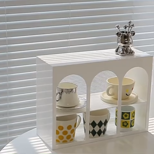 ~SG Stock~ Metal & Acrylic Perfumes Holders Perfumes Rack Perfumes Stand Cup Stand Cup Holder Cup Rack Coffee Cup Holder Displays Shelf Aromatherapy Stand Cosmetic Stands Cosmetic Holder Cosmetic Rack Cosmetic Shelf Makeup Rack Makeup Stand