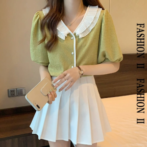 LHSunday งานสุดปังพร้อมส่งทั่วไทย เสื้อคอปกแฟชั่นสไตล์เกาลี งานดี แต่งกระดุมหน้า ทรงสวยมาก ดีเทลแขนตุ๊กตา เนื้อผ้านิ่ม ใส่สบาย มีให้เลือกถึง 4 สี แมตช์ง่ายทุกสี ใครยังไม่มี จิ้มตะกร้าเลย